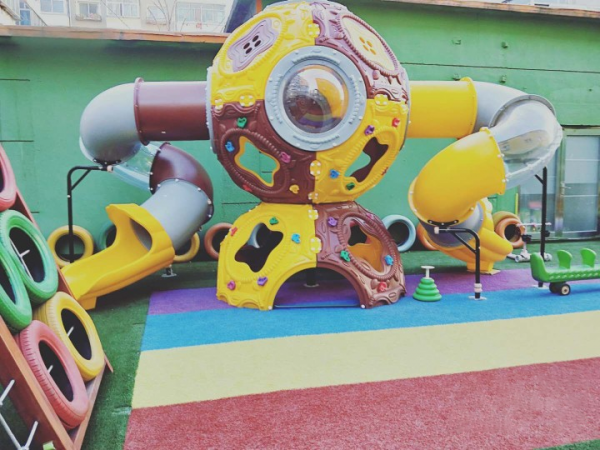 plac zabaw sensoryczny 3, plac zabaw kula, okręt podwodny, statek kosmiczny, tunel spiralny dla dzieci