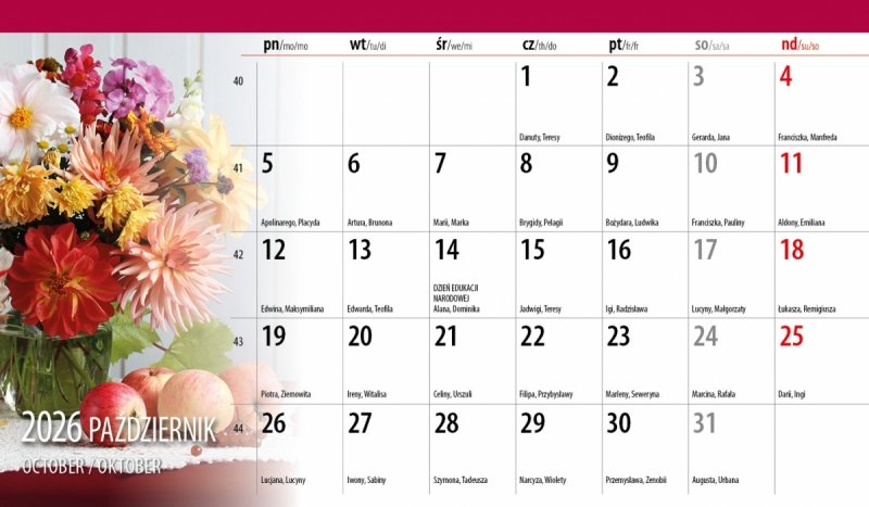 miesiąc na stronie w kalendarzu na biurko