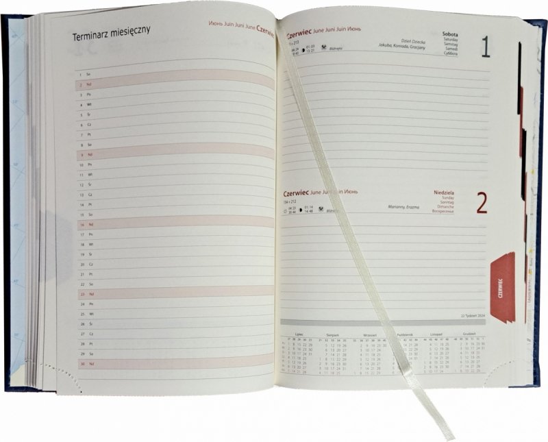 Kalendarz książkowy 2024 A5 dzienny papier chamois drukowane registry oprawa DENIM 