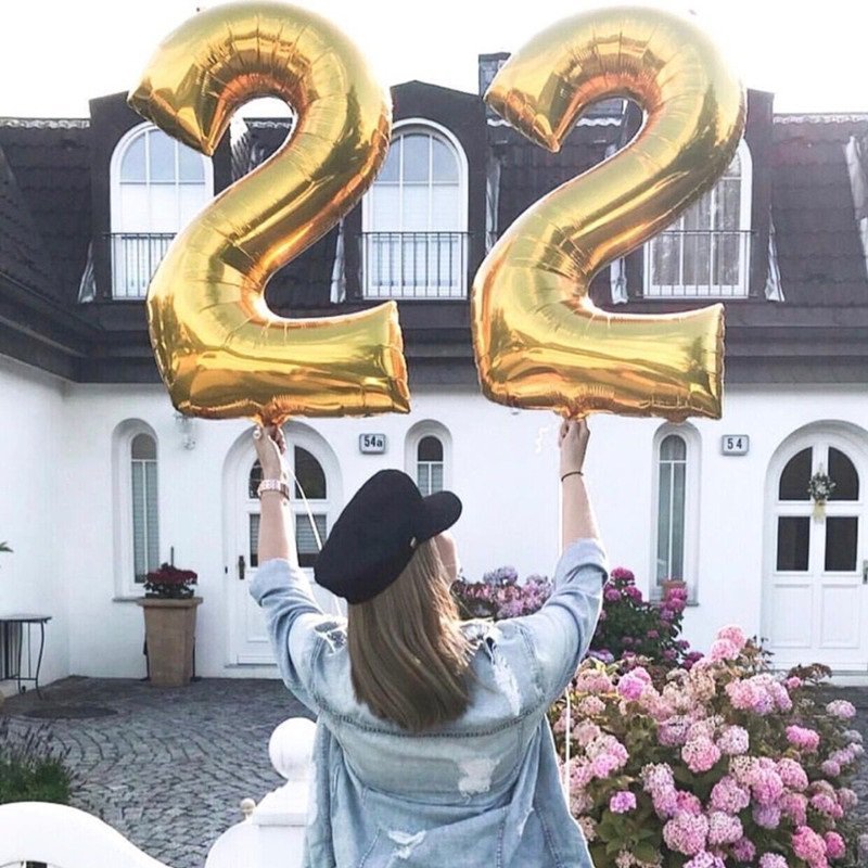 Balon urodzinowy na hel cyfry  8 40cm złota