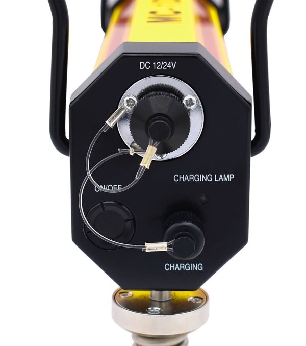 MC-1D Magnets laserowy system kontroli pracy maszyn budowlanych