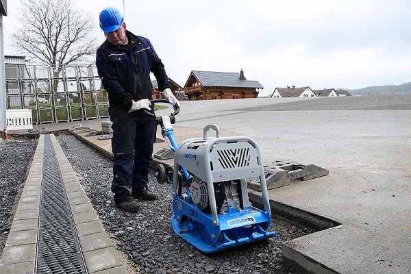 Zagęszczarka Rewersyjna  Weber CR 2 / 55 H 164 KG