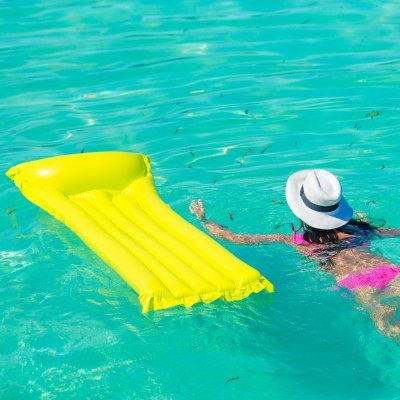 Materac dmuchany plażowy jednoosobowy