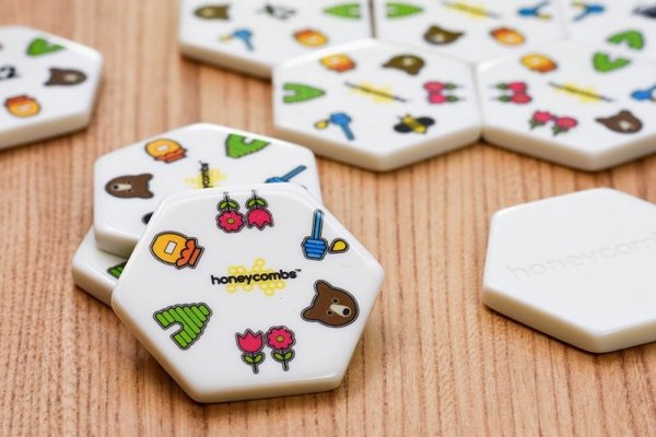 Karty Honeycombs Plastry Miodu - Gra Logiczna dla 1-8 Graczy