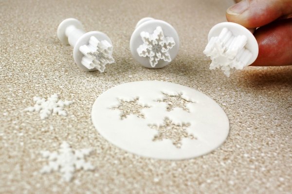 PME Mini Wykrawacze Do Ciastek śnieżynki (3 Sztuki)