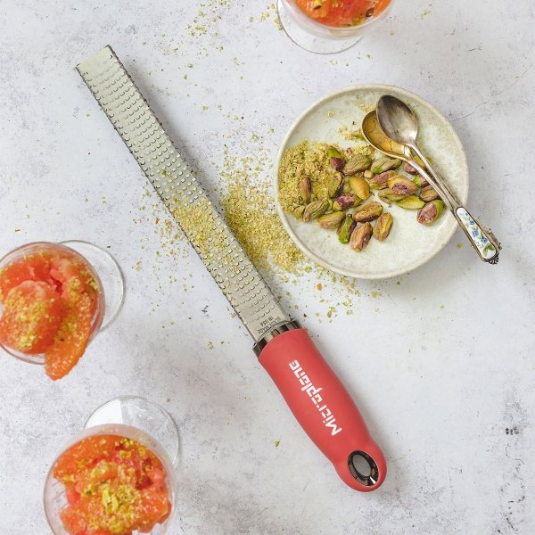 Tarka Premium Zester - Lipstick Pink / Microplane