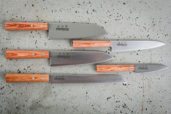 Nóż Masahiro Sankei Santoku 165mm Brązowy [35921] uniwersalny