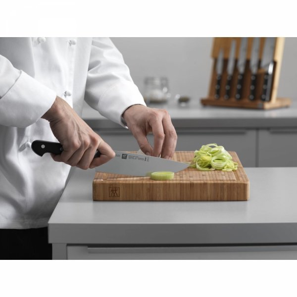 Nóż Szefa Kuchni 20 Cm Zwilling Pro