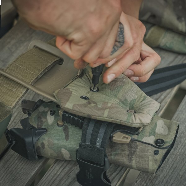 Comfort Pad DTF Cobra Softer pod panele udowe Safariland 3-hole pattern, Multicam