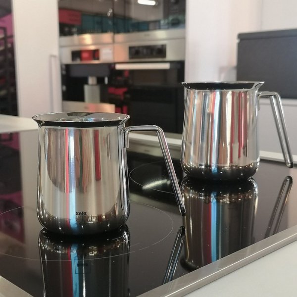 KELA-Garnuszek na mleko 0,7 l stalowy Herta