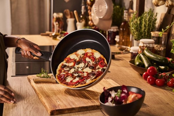 BALLARINI LEDRO Patelnia Sauté Z Pokrywką 28 Cm Ledro