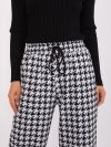 Spodnie-LK-SP-509429.87-czarno-biały rozmiar - L/XL