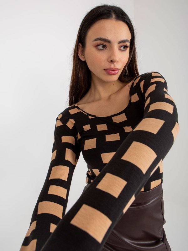 Bluzka-LK-BZ-509198.48P-czarny rozmiar - L/XL