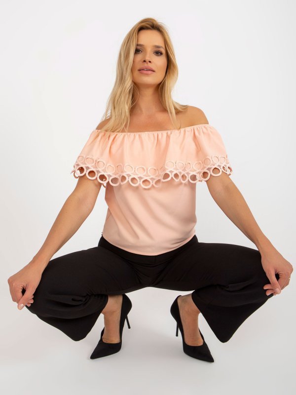 Bluzka-LK-BZ-506350.28P-brzoskwiniowy rozmiar - 38
