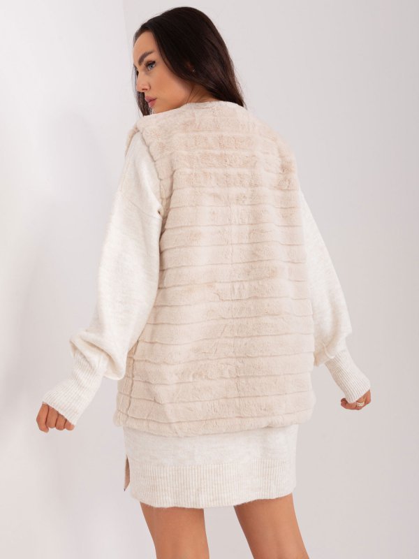 Kamizelka-TW-KZ-2114.09P-ecru rozmiar - 2XL