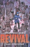 REVIVAL VOL 04 ESCAPE TO WISCONSIN TP [9781632150127]