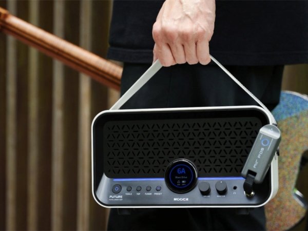 MOOER F15i Li modelowane combo gitarowe SW (15W)