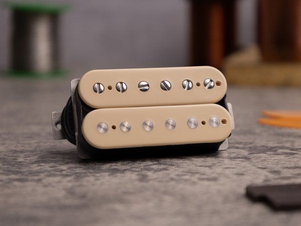 TONERIDER Alnico 2 Classics (CRE, neck)