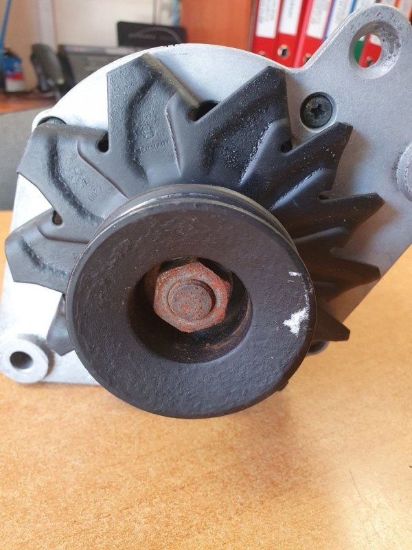Alternator Opel