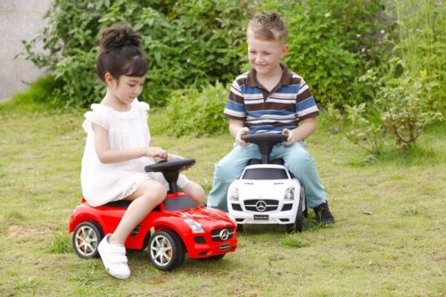 Jeździk, pchacz Mercedes czerwony SLS AMG czerwony