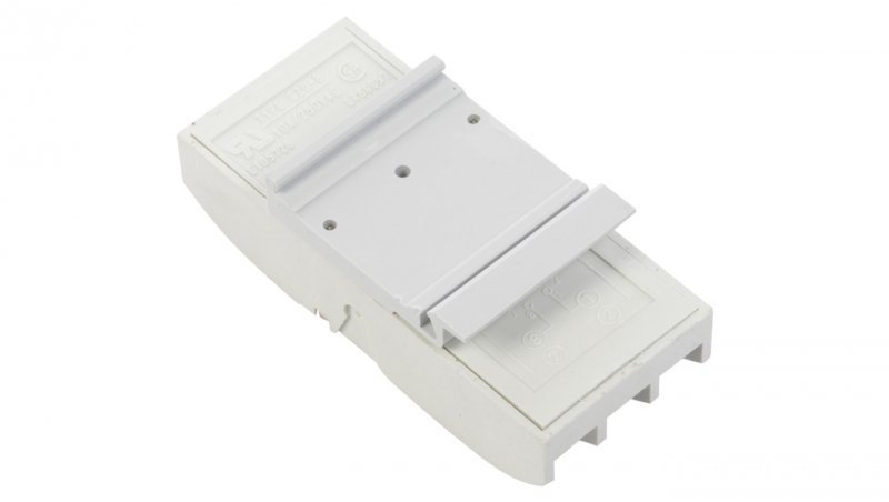 Gniazdo przekaźnika R15 2P GZU8 592031