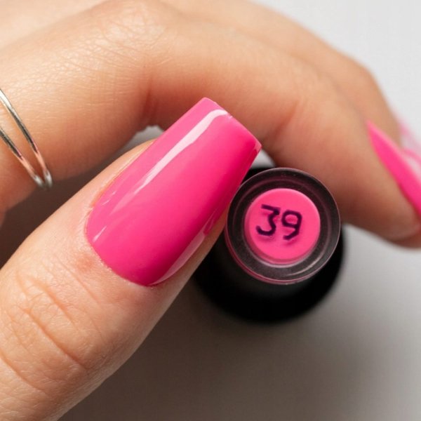 Lakier hybrydowy NTN premium Design Style 5g 39