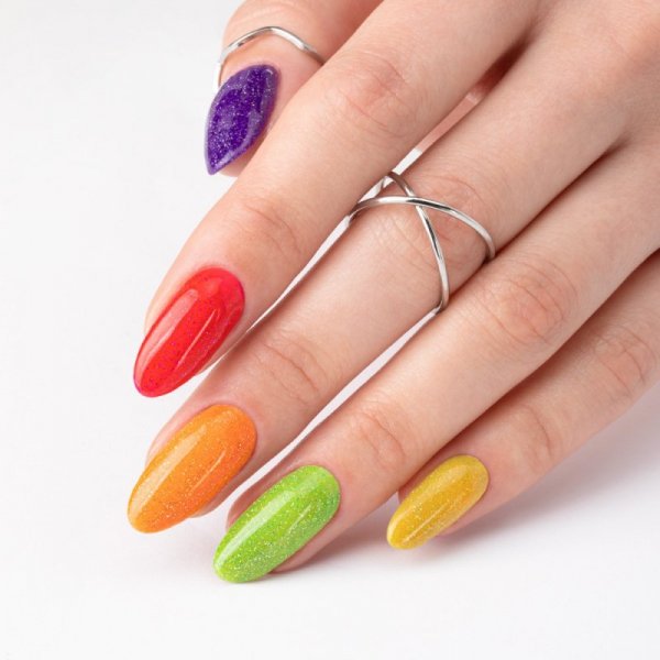 Lakier hybrydowy Molly Nails Flashing Lights Neon Fig Fiction HEMA/Di-HEMA Free 8g Nr 648
