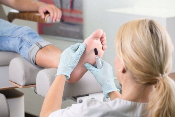 Kapturki ścierne na frez do pedicure 16mm gradacja 150 10 szt