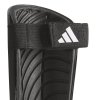 Nagolenniki piłkarskie adidas TIRO SG TRN IP3998 czarny S