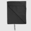 Ręcznik 4F 4FWSS25ATOWU052 czarny 20S czarny 65X90cm