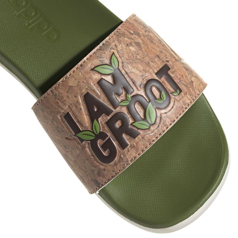Klapki adidas Adilette Comfort ID8029 34 zielony