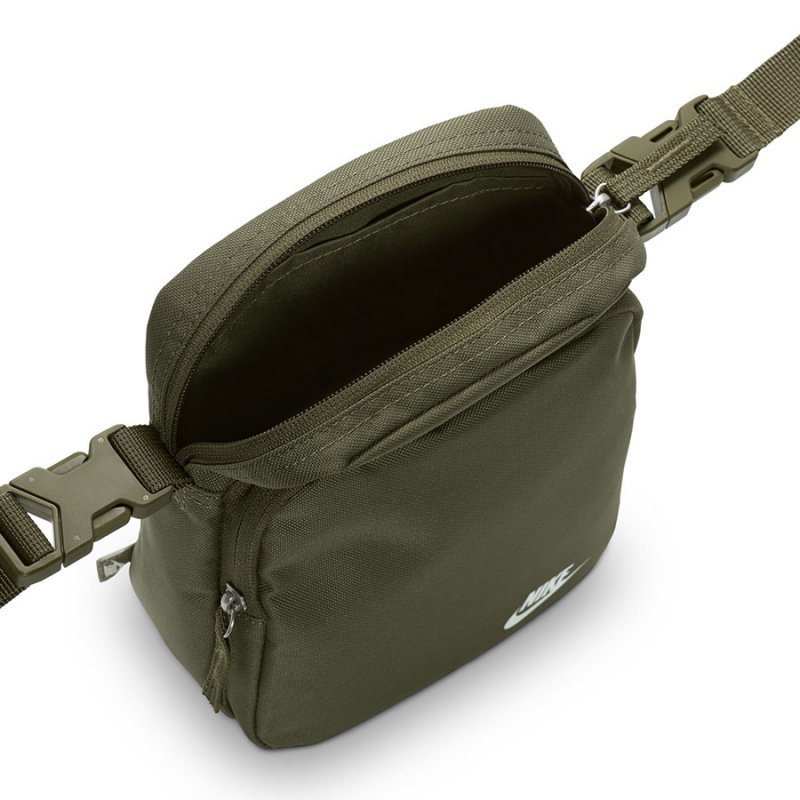 Saszetka Nike Heritage Crossbody Bag DB0456-222 zielony one size