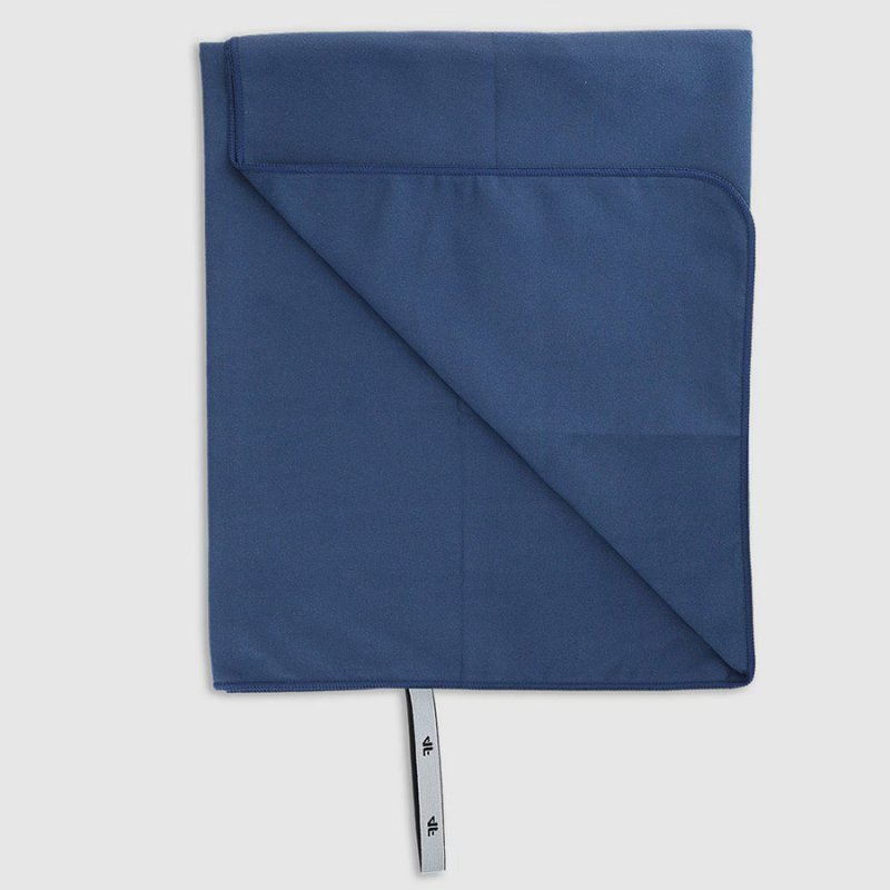 Ręcznik 4F 4FWSS25ATOWU053 30S granatowy 80x130 cm