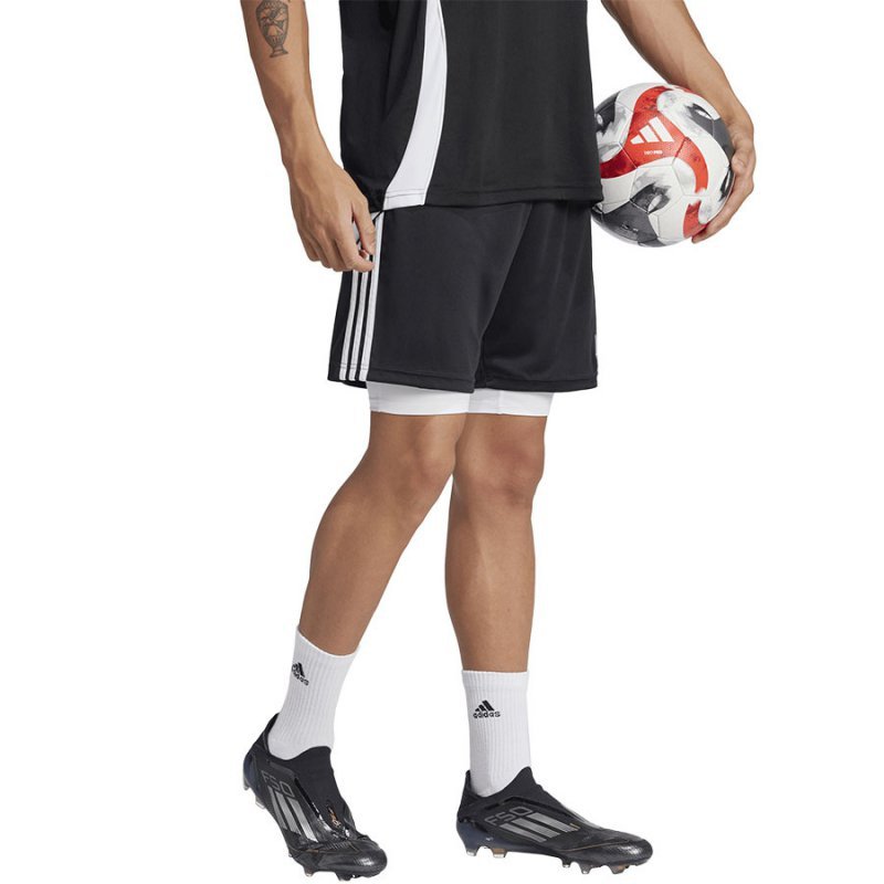 Spodenki termoaktywne adidas Short Tight JN7398 biały L