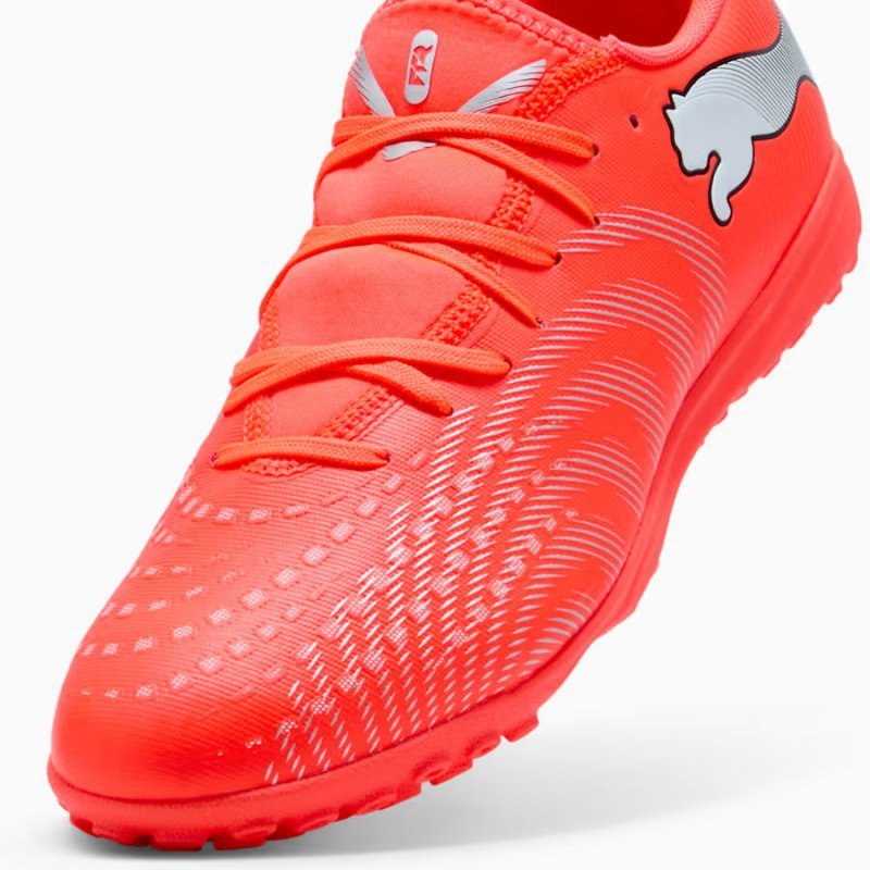 Buty Puma Future 9 Play TT 108918-01 czerwony 40 1/2