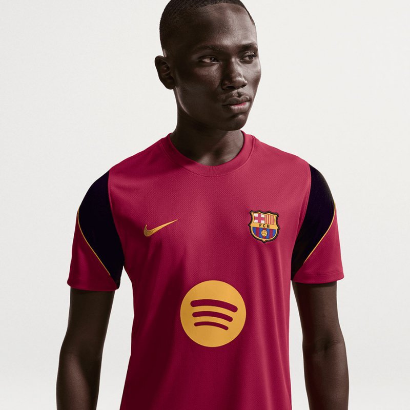 Koszulka Nike FC Barcelona Strike SS Top II2254-621 XXL czerwony