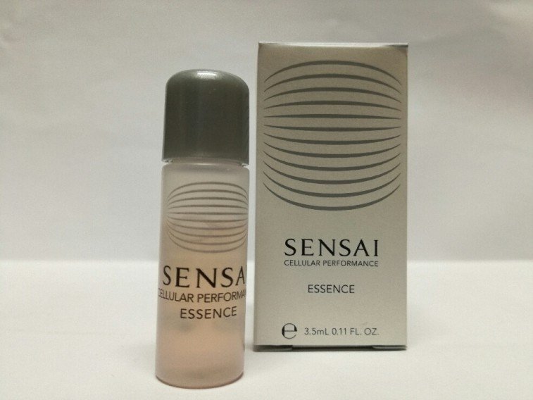 Sensai Cellular Performance Essence esencja przeciwstarzeniowa 3,5 ml