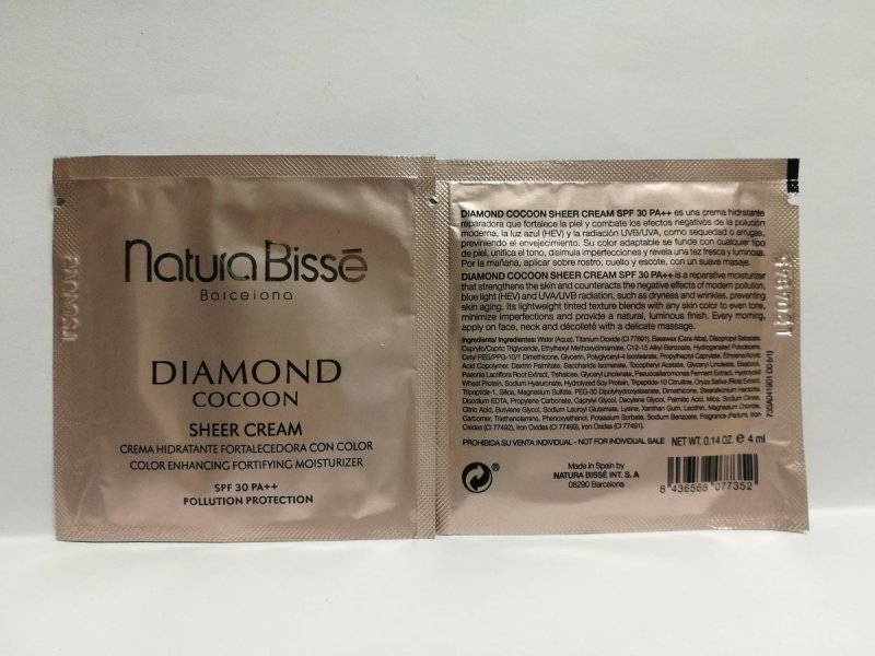 Natura Bisse Diamond Cocoon Sheer Cream SPF30 PA++ przezroczysty - Intensywnie nawilżający i regenerujący krem 4 ml 
