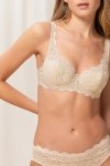 Triumph Figi Amourette Tai 26 beżowe