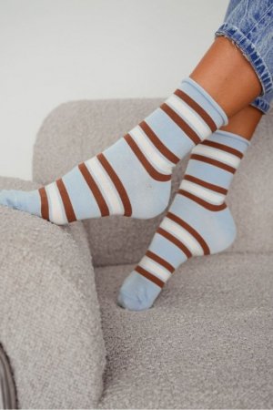 MILENA Skarpetki damskie bezuciskowe w paski 0200.206