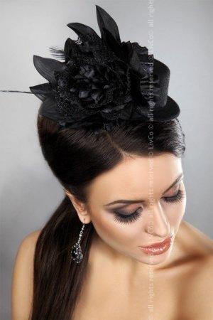 LivCo Corsetti Fashion Mini Top Hat LC 12028 Model 22