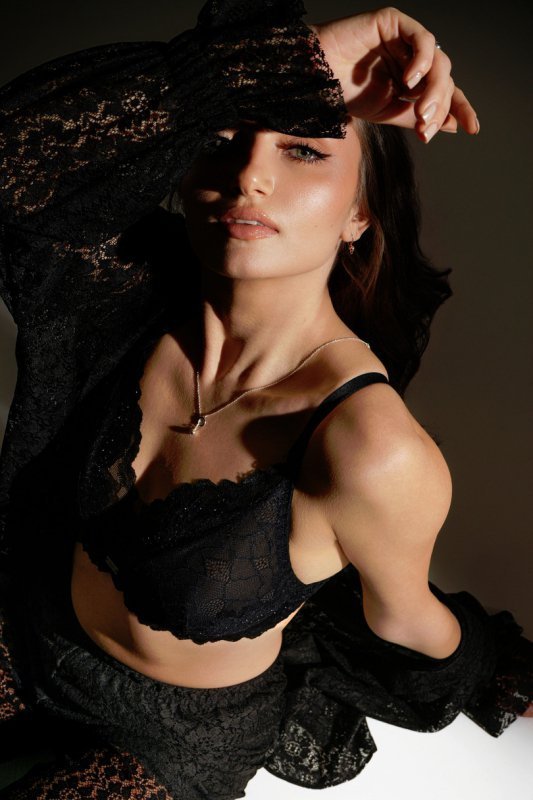 AVA BIUSTONOSZ AV 2253 BLACK