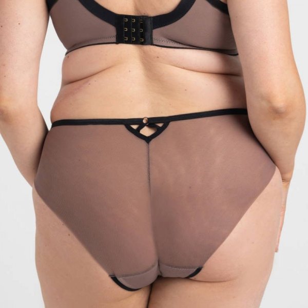 Samanta Figi Aria B400 tattoo