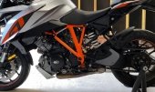 Zestaw osłon przeciwbłotnych RG Racing Eazi-Grip Scuff Guard Kit Ktm 1290 Super Duke Gt 16- 