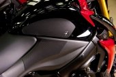 Naklejka Na Bak Tankpad Antypoślizgowy RG Racing Eazi-Grip Suzuki Gsx-S1000 15-20 - Pro 