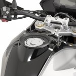 GIVI MOCOWANIE TANKLOCKBMW G310 R / GS (17) GIBF31 