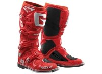 GAERNE BUTY CROSS SG-12 SOLID RED CZERWONY GAERNE BUTY CROSS SG-12 SOLID RED CZERWONY