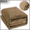 KOC Z MIKROFIBRY 200x220 NARZUTA PRĄŻKOWANY