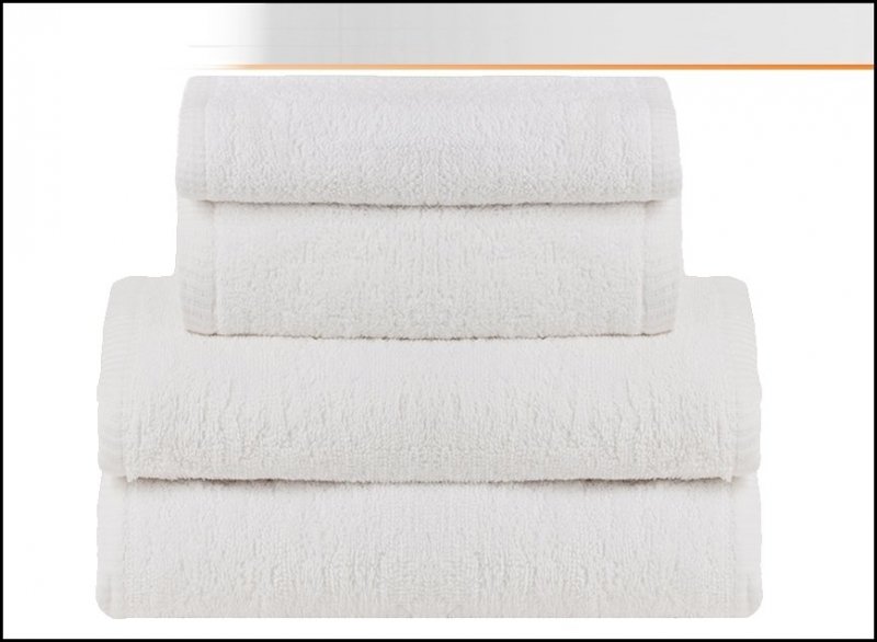 RĘCZNIK KĄPIELOWY FROTTE 30X50 cm 500G MODENA