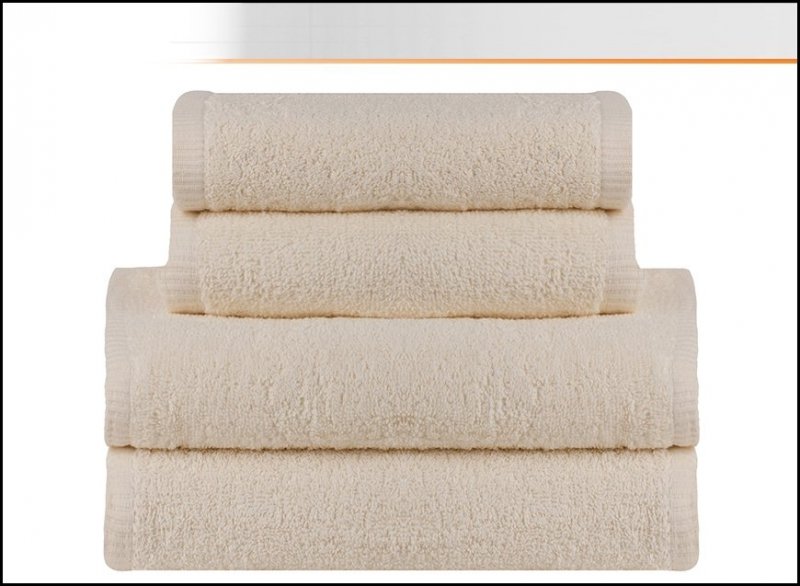RĘCZNIK KĄPIELOWY FROTTE 50X100 cm 500G MODENA